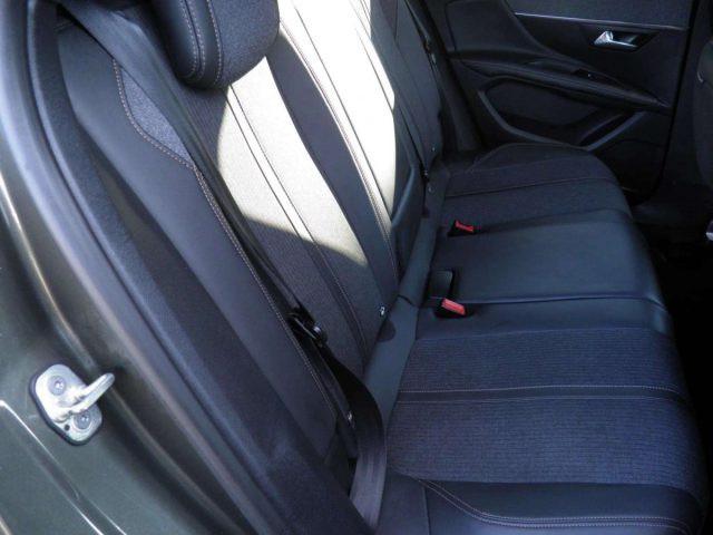 PEUGEOT 3008 3008 1.6 BLUEHDI 120 SES GT LINE