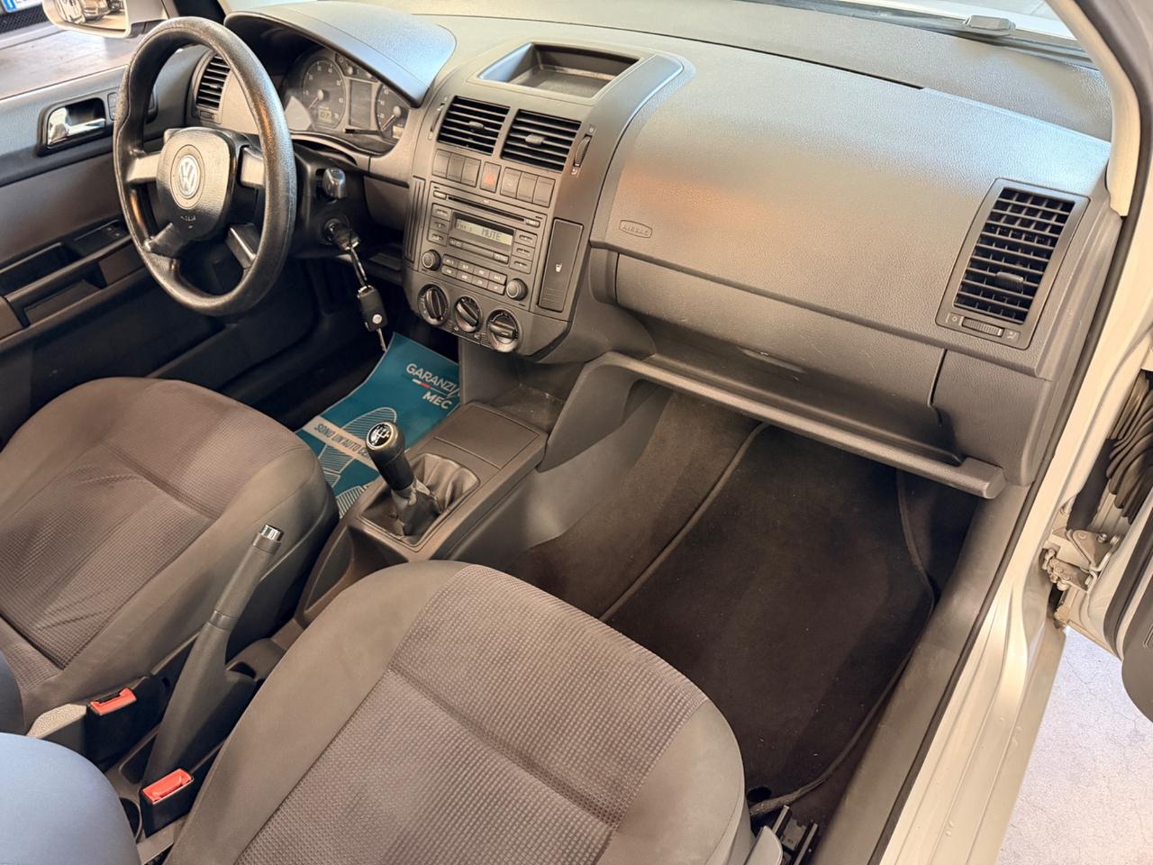 Volkswagen Polo 1.4/80CV 16V 5p. Comfortline