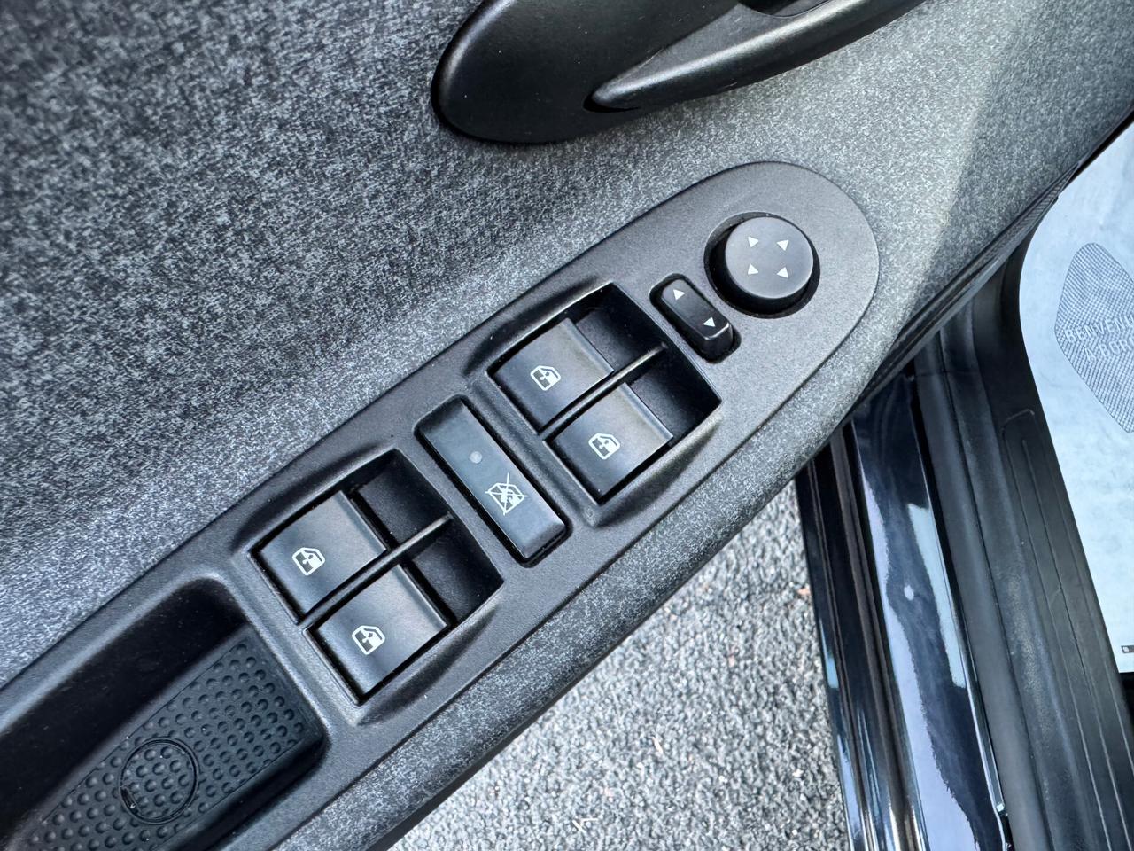 Lancia Ypsilon 1.2 69 CV 5 porte Platinum