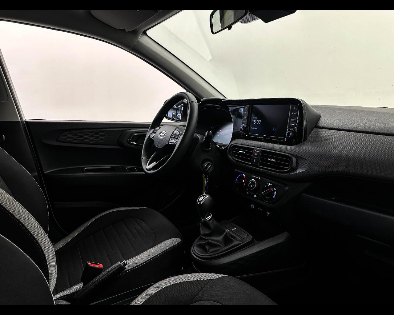HYUNDAI I10 PE MY25 5P 1.0 MT CONNECTLINE