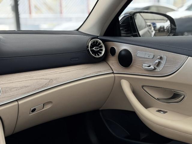 MERCEDES-BENZ E 220 d 4Matic Sport (Tetto/Navi/Retro/Pelle/Led)