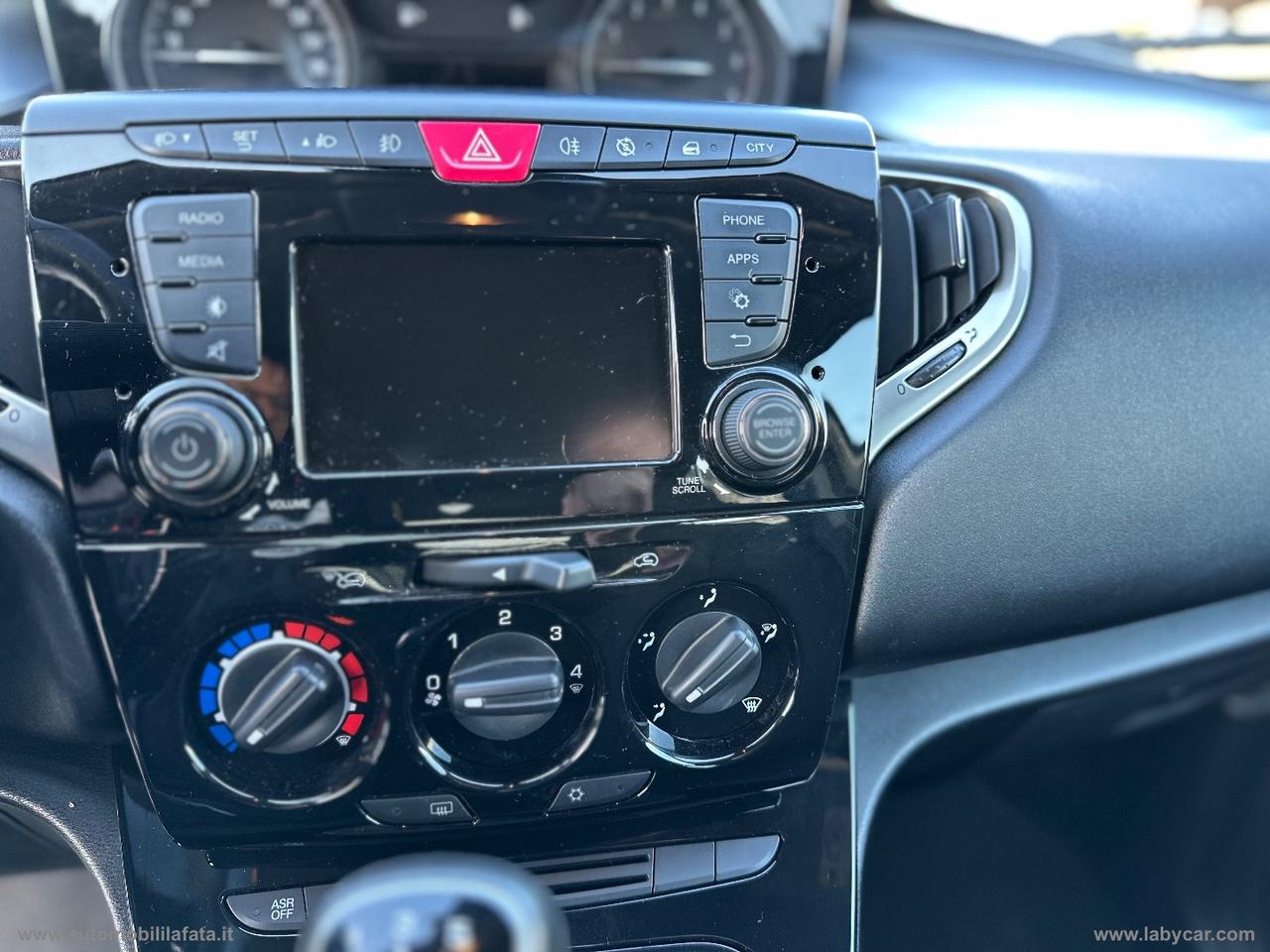 LANCIA Ypsilon 1.0 FireFly 5p.S&S Hyb. Eco Gold HYBRID IDEALE PER NEOPATENTATI