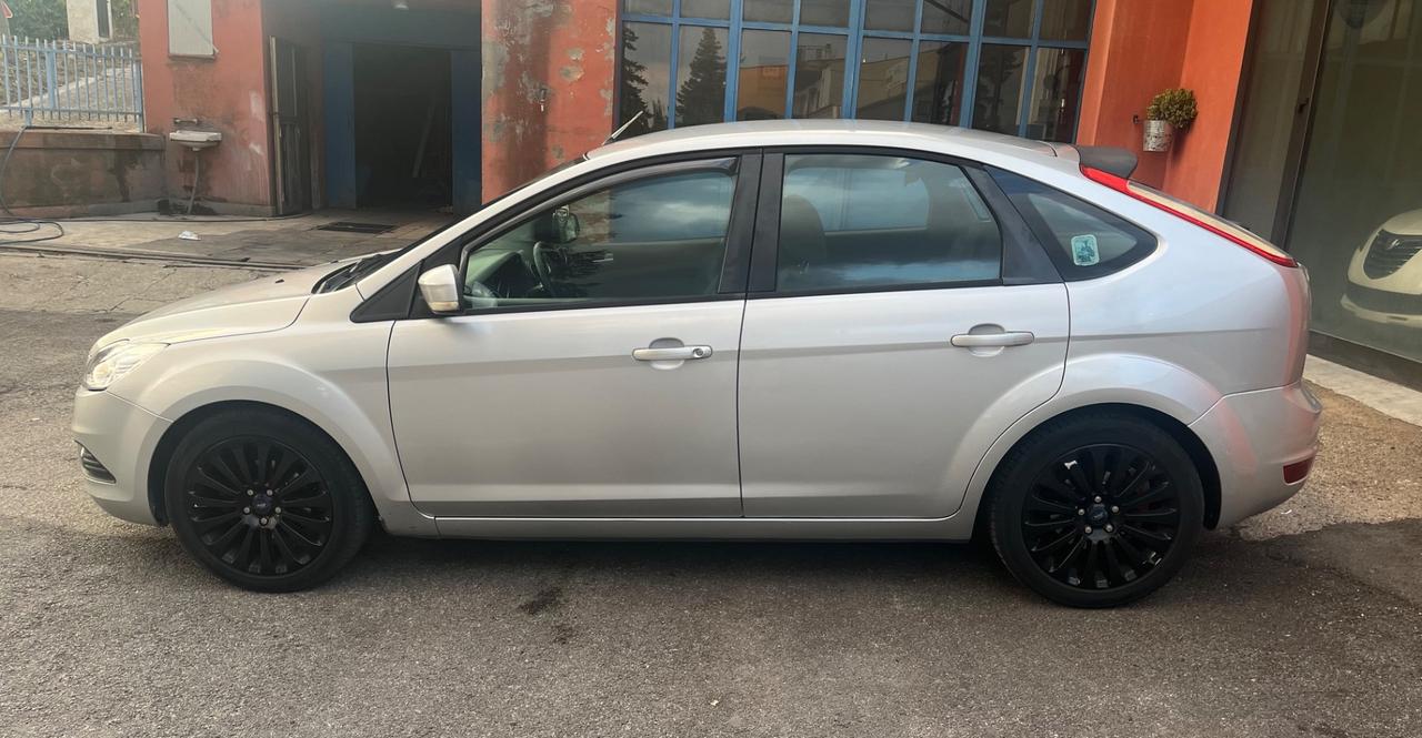 Ford Focus 1.6 Tdci 90 Cv titanium -km 289000-