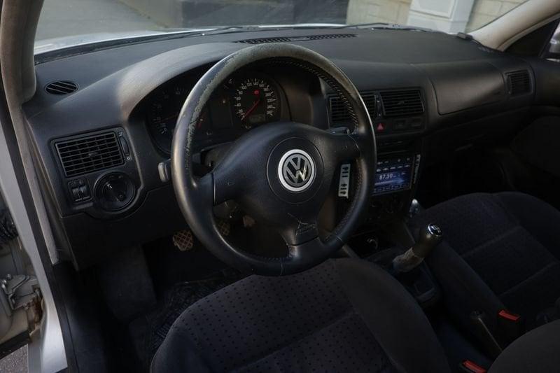 Volkswagen Golf Golf 1.6 cat 5 porte Highline