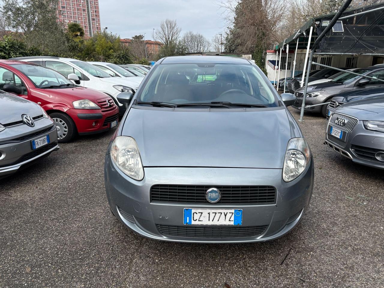 Fiat Grande Punto 1.2 - 5 porte OK Neopatentati