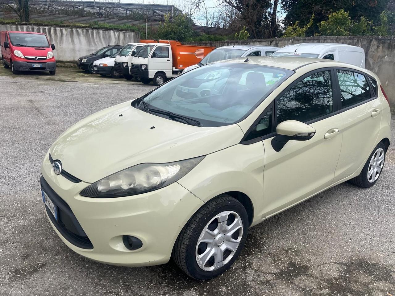 Ford Fiesta 5P-1.4 gpl-Full-2009