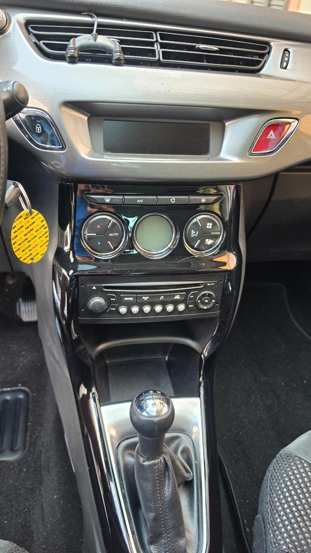 Citroen C3 1.4 Exclusive Gpl casa madre