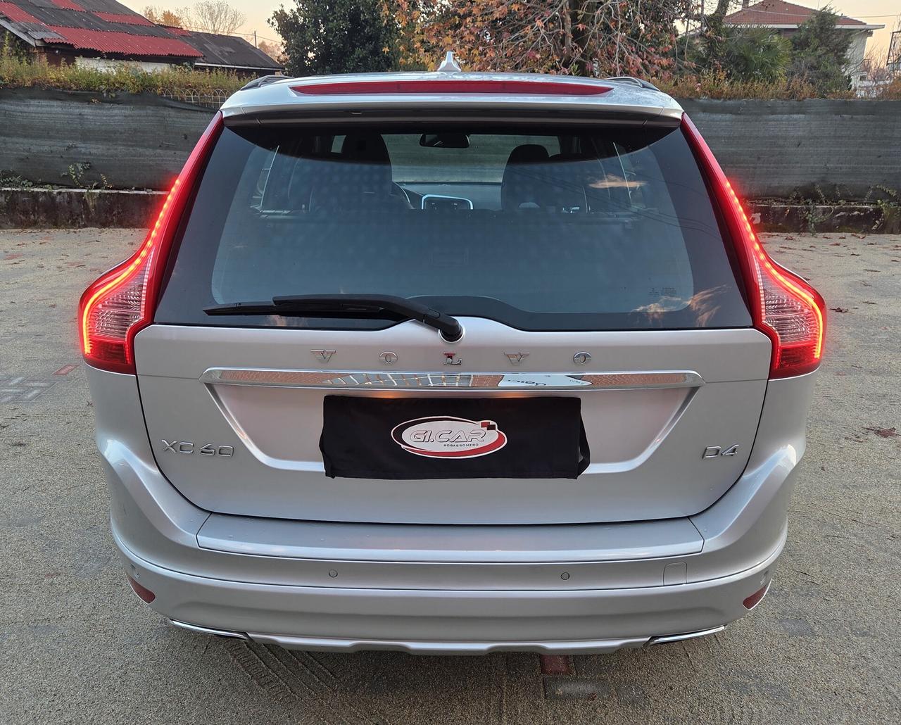 Volvo XC 60 XC60 D4 181cv Geartronic Momentum