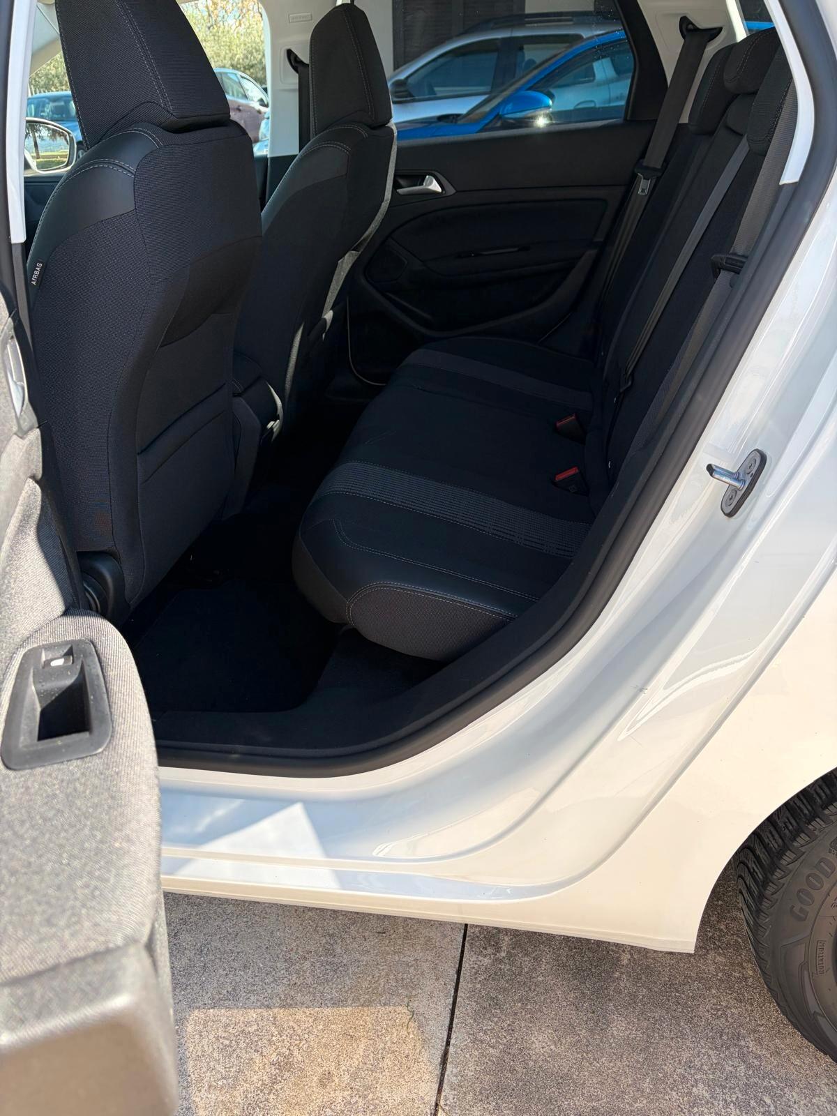 Peugeot 308 BlueHDi 130 S&S SW Allure