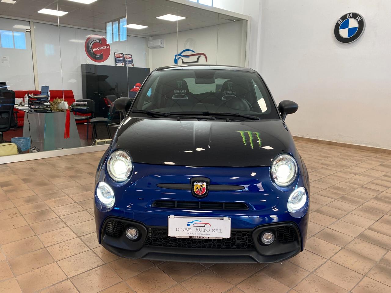 Abarth 595 1.4 Turbo T-Jet 165 CV Monster Energy Yamaha