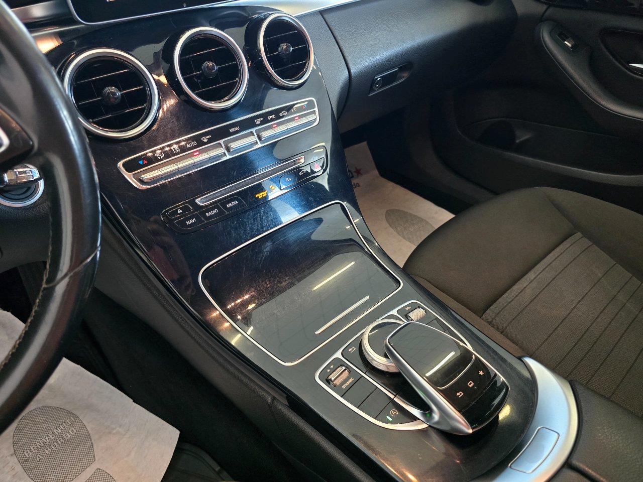 Mercedes-Benz C 220 d Auto Sport