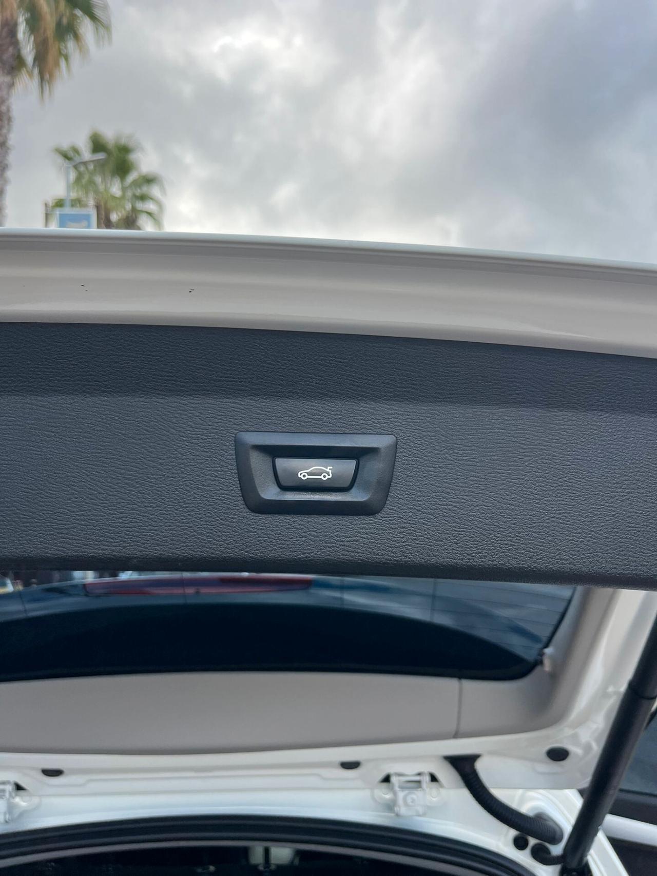 Bmw X1 sDrive18d xLine