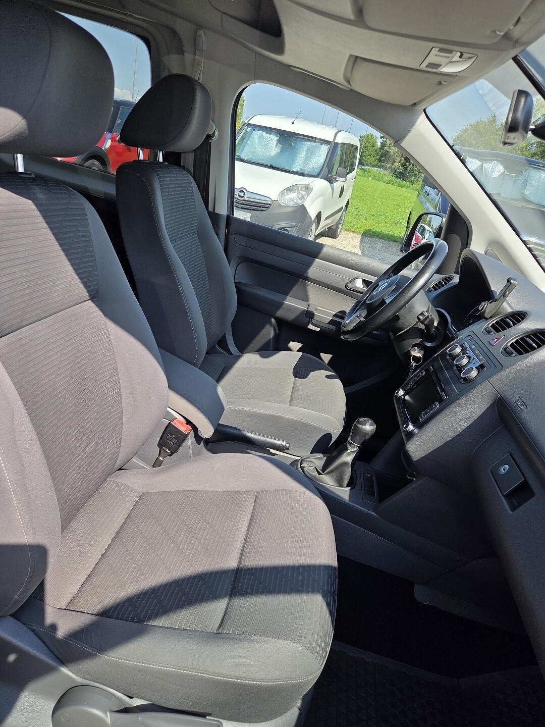 VOLKSWAGEN CADDY 1.2 BENZINA PASSO LUNGO DEL 2014