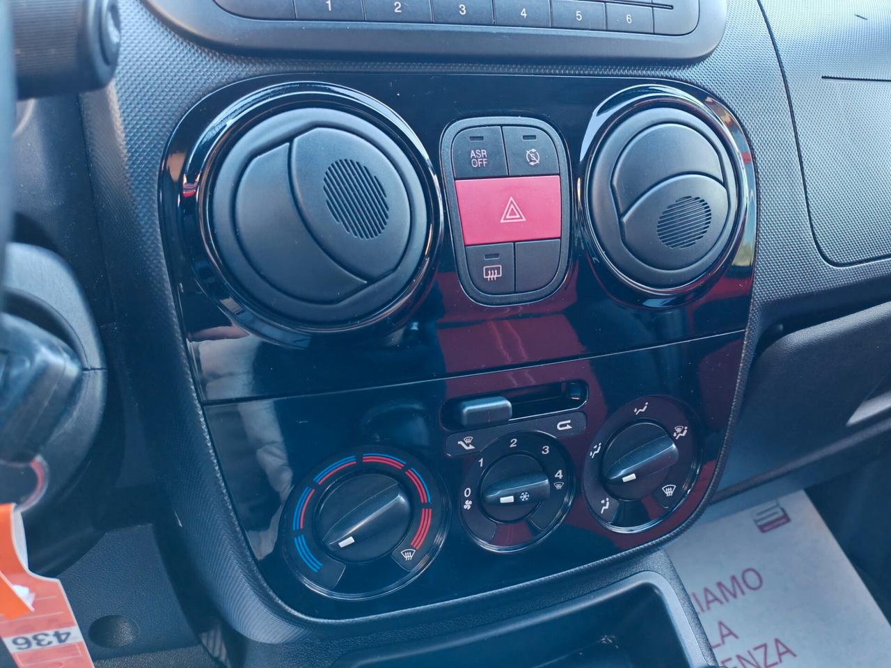 Fiat Qubo 1.3 diesel 07/2012 Cv75