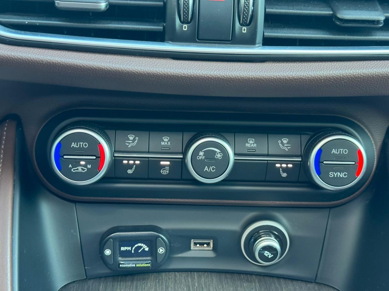 Alfa Romeo Stelvio 2.0 Turbo 200 CV AT8 Q4 Executive con impianto metano