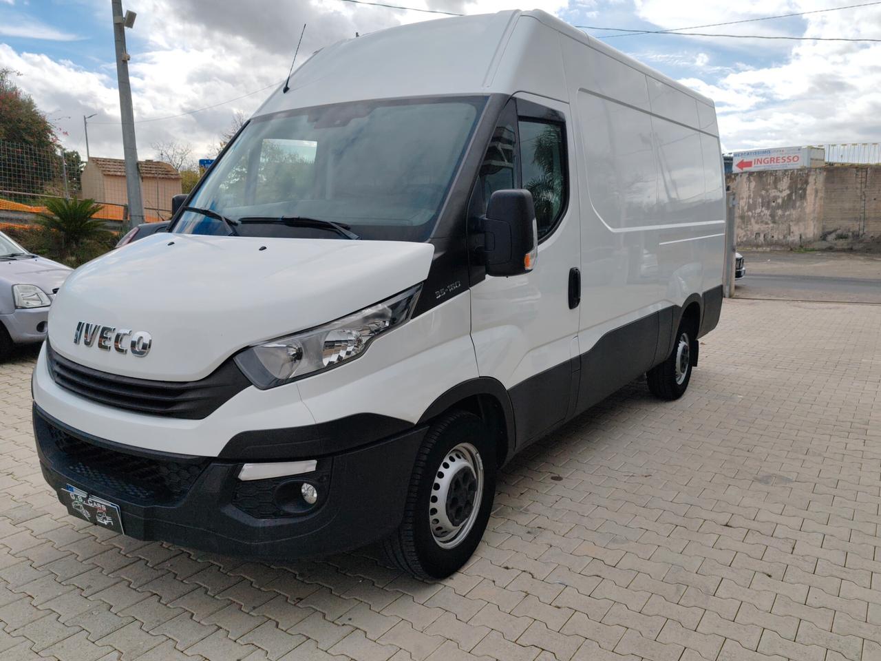 Iveco Daily FURGONI 35_160