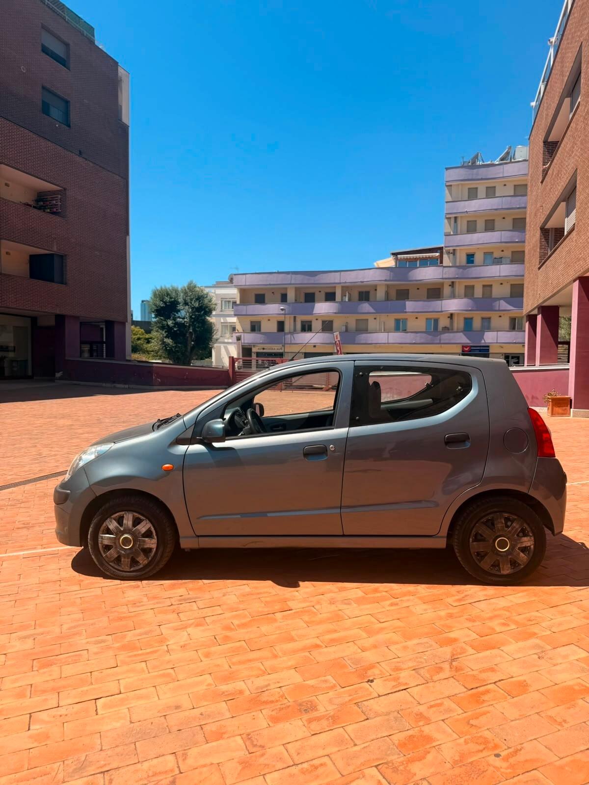 Nissan Pixo 1.0 5 porte Easy