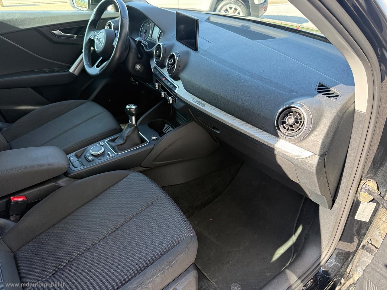 AUDI Q2 30 TDI Business STUPENDA