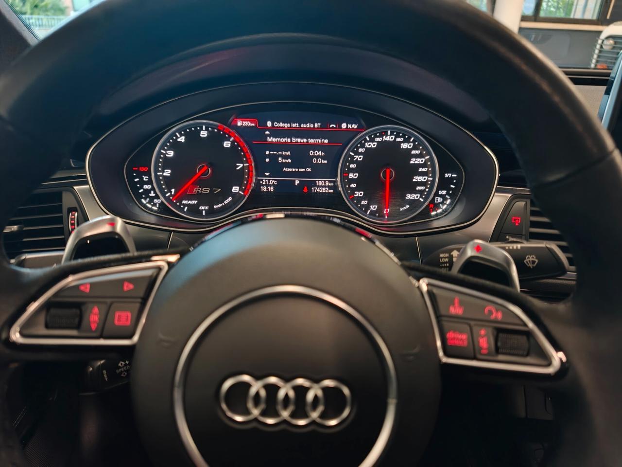 Audi A7 RS 7 SPB 4.0 V8 TFSI performance quattro tiptronic