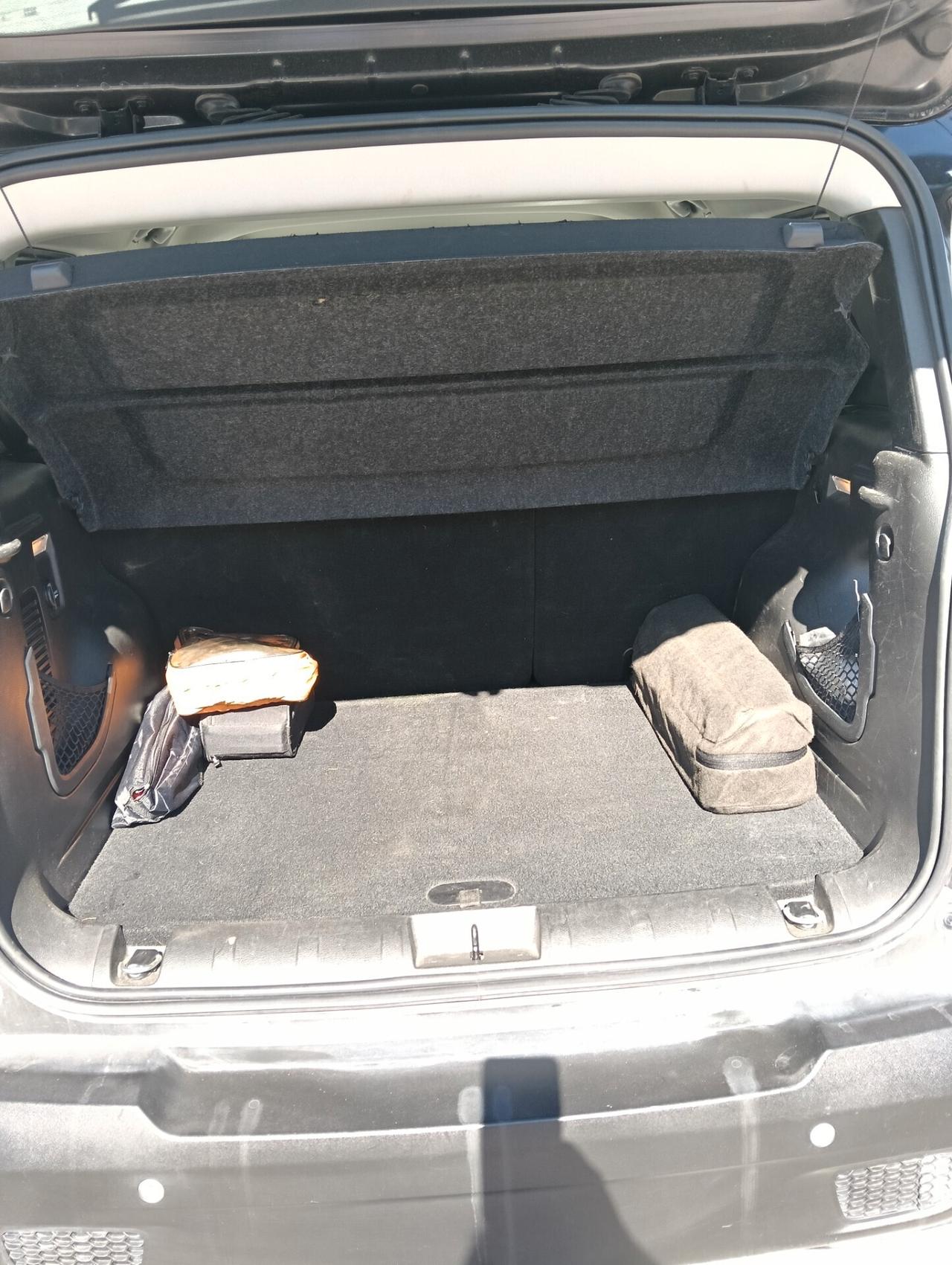 Jeep Renegade 1.6 E-TorQ EVO Longitude GPL