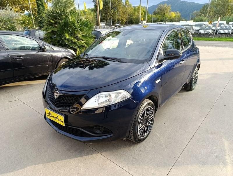 Lancia Ypsilon 1.2 69 CV 5 porte GPL Ecochic Gold