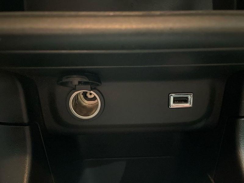 Citroën C3 1.5 bluehdi Shine s&s 100cv 6m