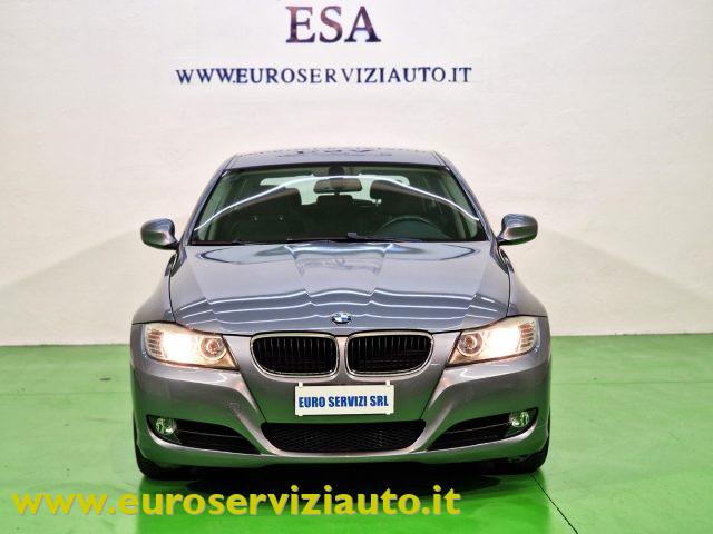 BMW 320 i cat Touring Attiva