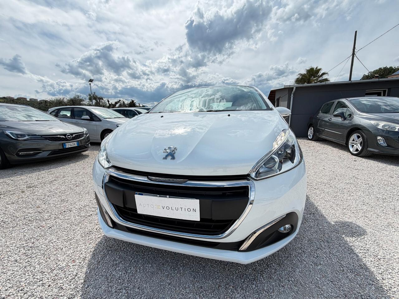 Peugeot 208 HDi 75cv 5 porte 25.380 km unico proprietario
