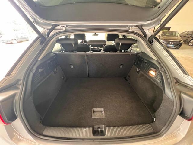 AUDI Q2 35 TFSI S tronic Business Advanced