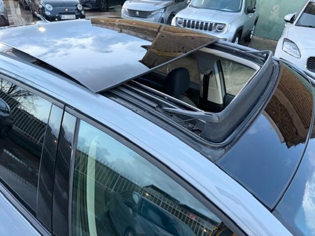 Volkswagen Golf 2.0 TDI 150 CV DSG R-Line