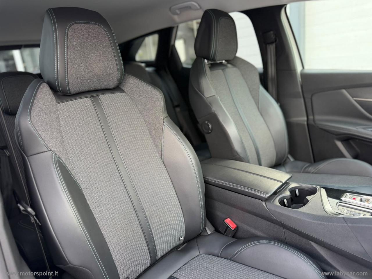 PEUGEOT 3008 BlueHDi 130 S&S EAT8 Allure MISTO PELLE