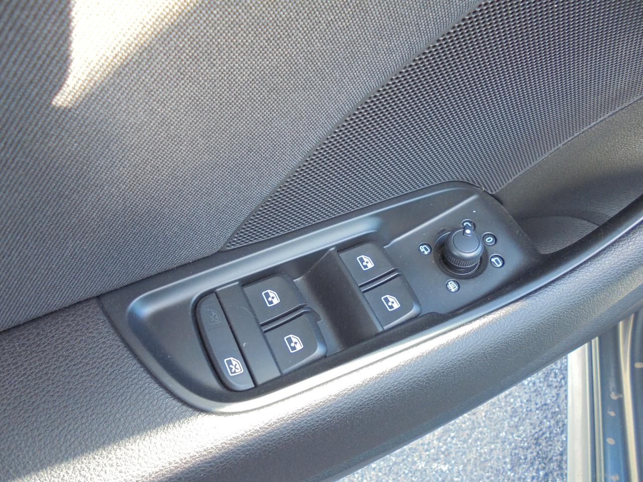 Audi A3 SPB 35 TDI S tronic Admired SLINE