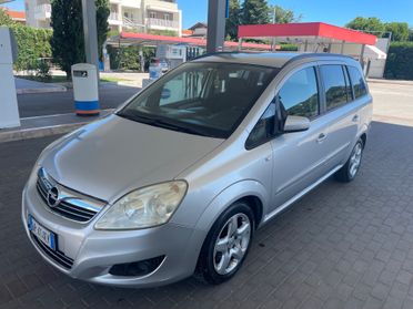 OPEL ZAFIRA 1.9 DISEL 190.000 KM 7 POSTI 2009.