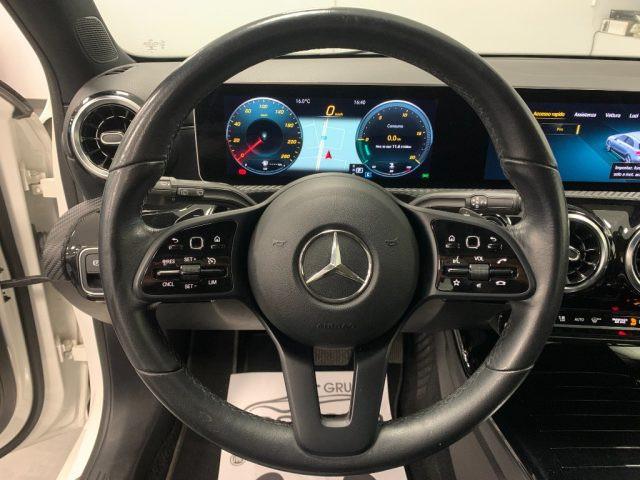 MERCEDES-BENZ A 180 d Automatico Sport + Full Led