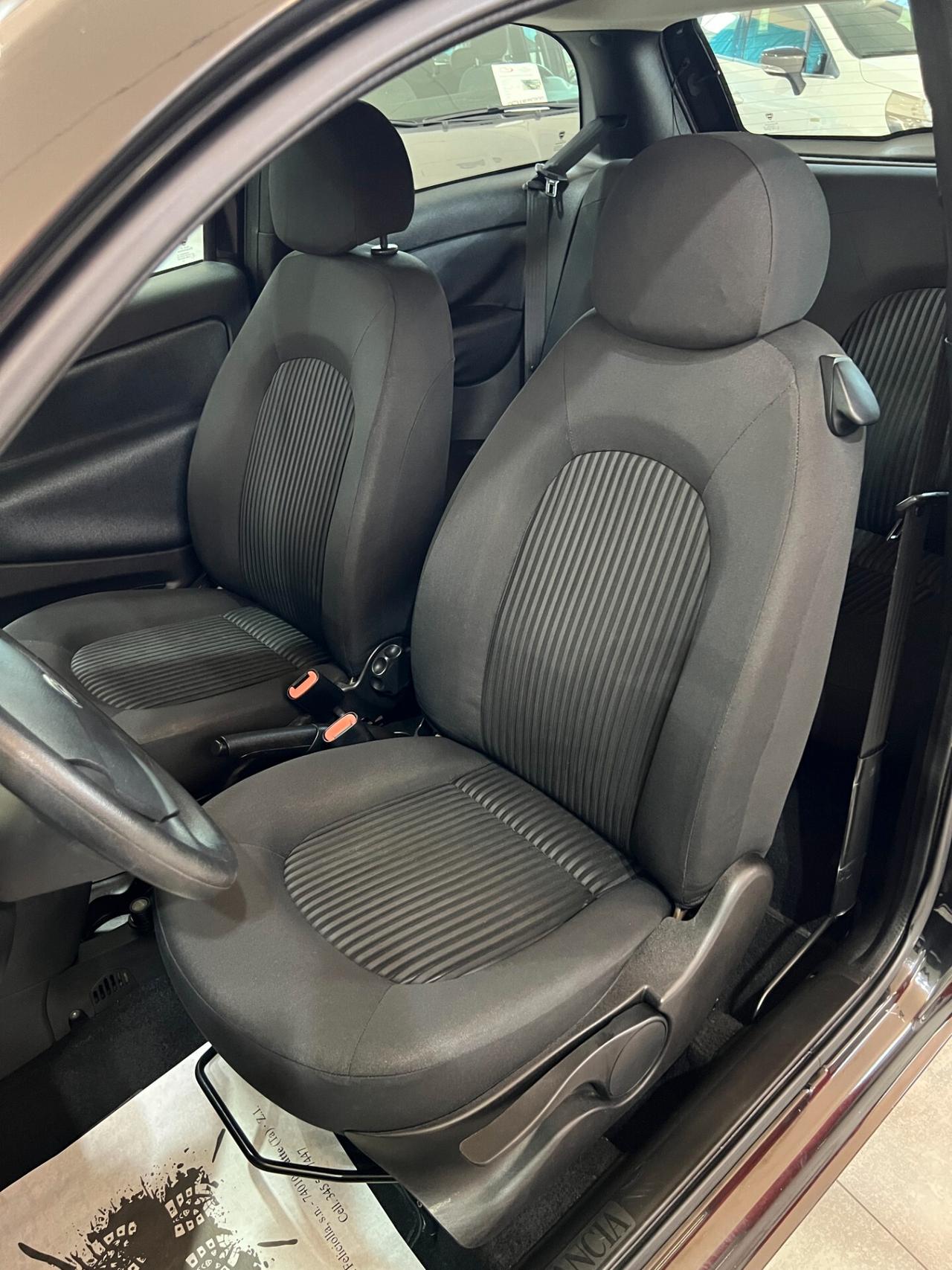Lancia Ypsilon 1.2 60 CV - ELLE - 2010