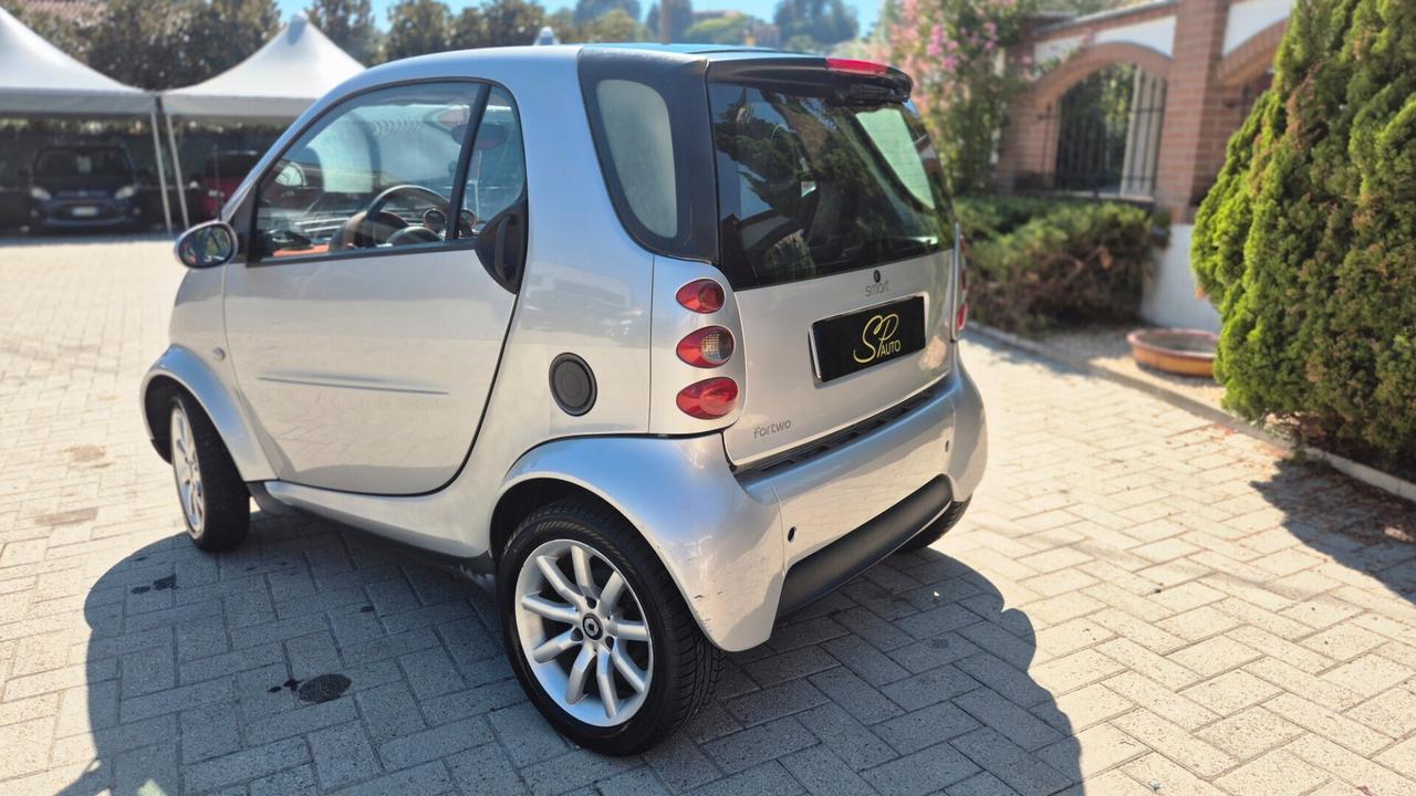 Smart ForTwo 800/41CV coupé passion cdi / TETTO/