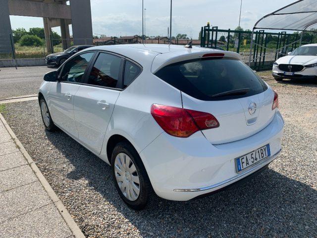 OPEL Astra 1.4 100CV 5 porte Cosmo