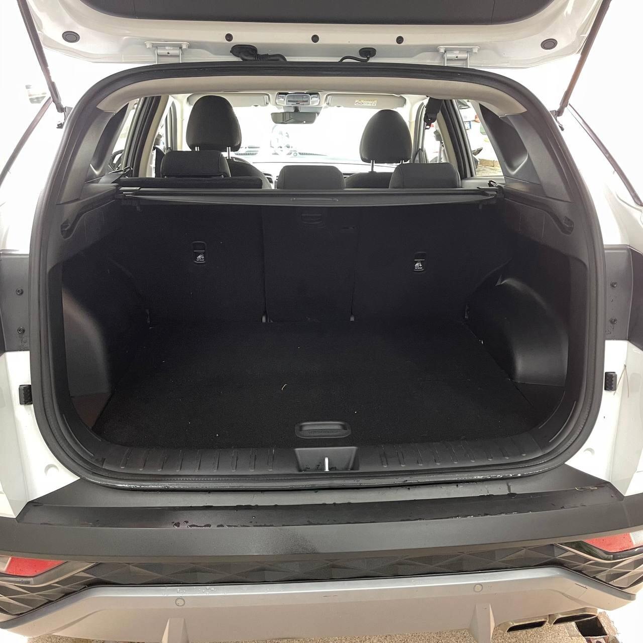 Hyundai Tucson 1.6 HEV 4WD aut. XLine