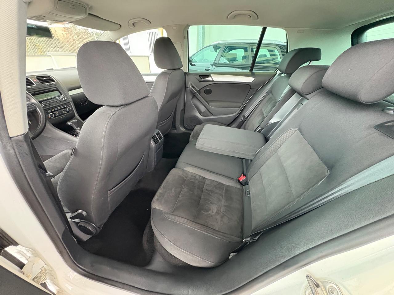 Volkswagen Golf 2.0 TDI 140CV DPF DSG 5p. Highline