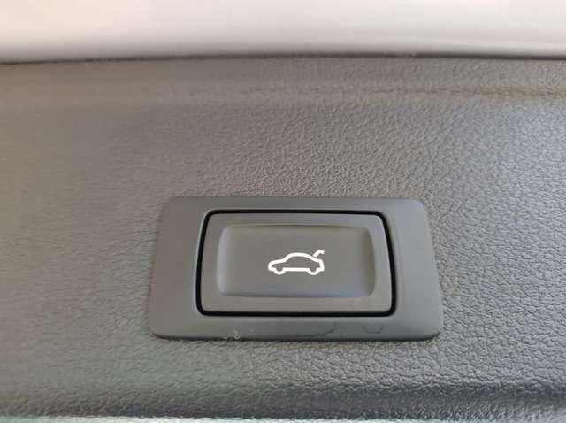 Audi A4 Avant 2.0 tdi mhev Advanced 136cv s-tronic VIRTUAL