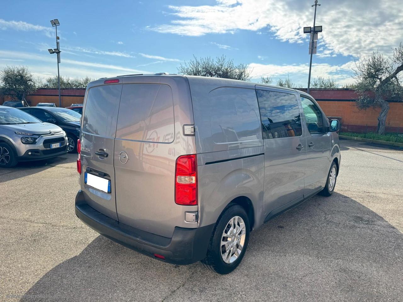 VIVARO DOPP.CABINA 1.5 CDTI 120CV 6 POSTI