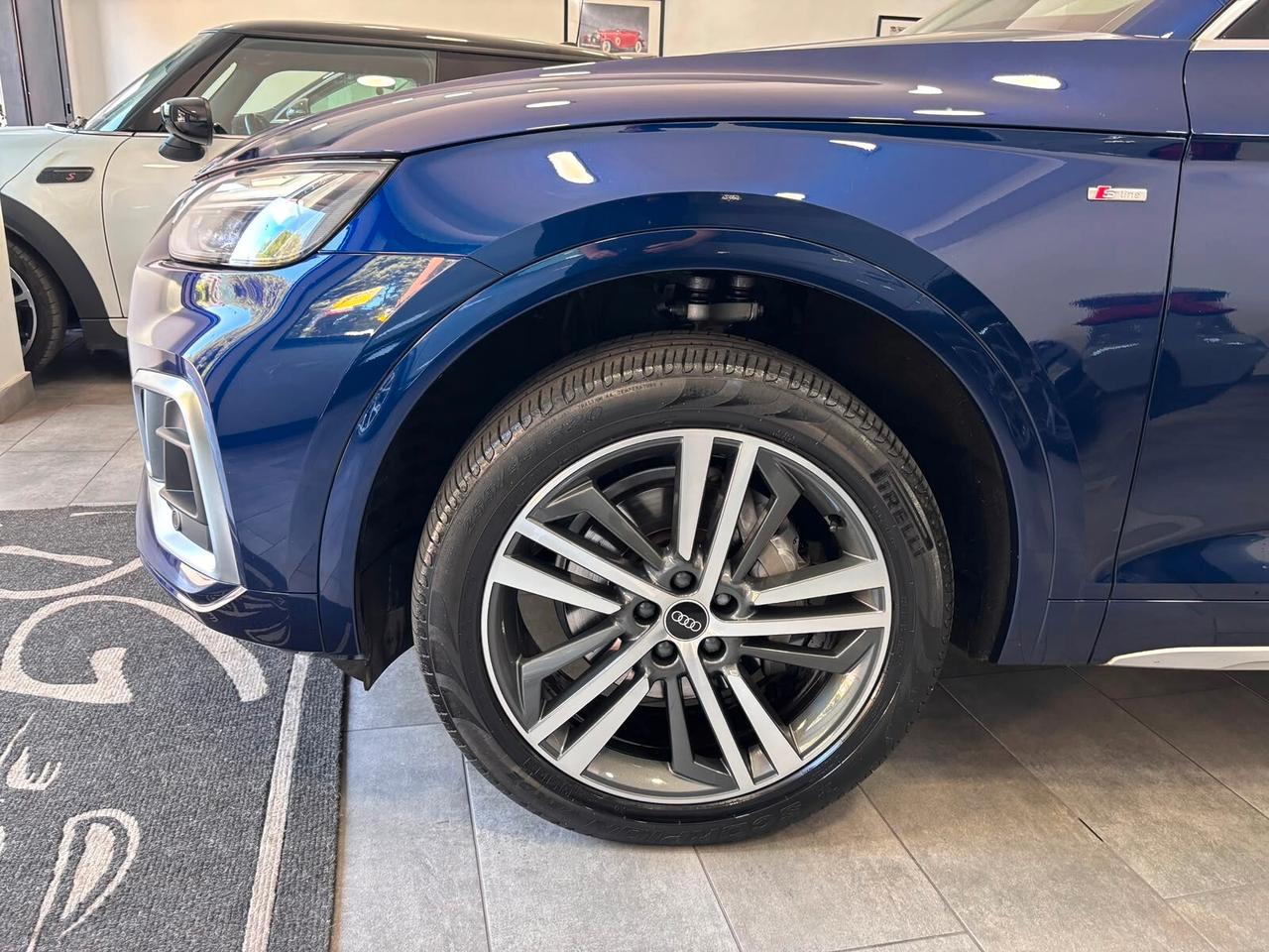 AUDI Q5 SPORTBACK 40TDI S-TRONIC S-LINE EDITION