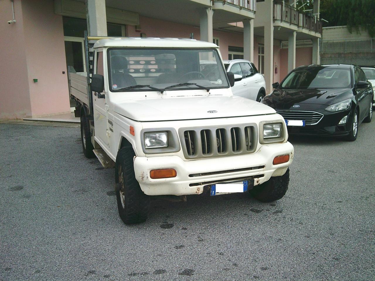 Mahindra Bolero 2.5 CRDe 4WD SC Pick Up