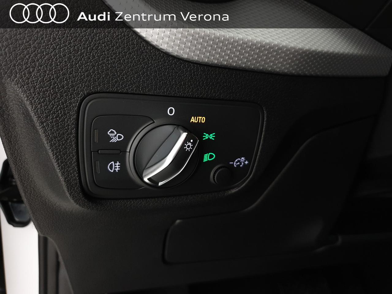 35TDI 150CV S tronic Identity Black