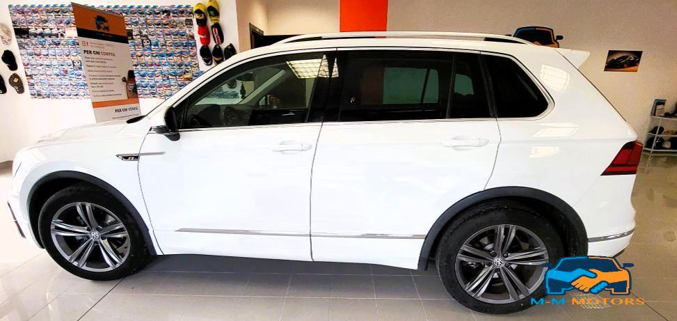 VOLKSWAGEN Tiguan 1.6 TDI SCR Sport BlueMotion Technology