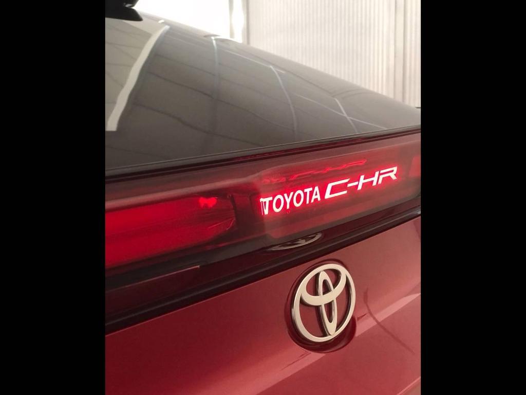 Toyota C-HR 1.8 HV Trend FWD E-CVT