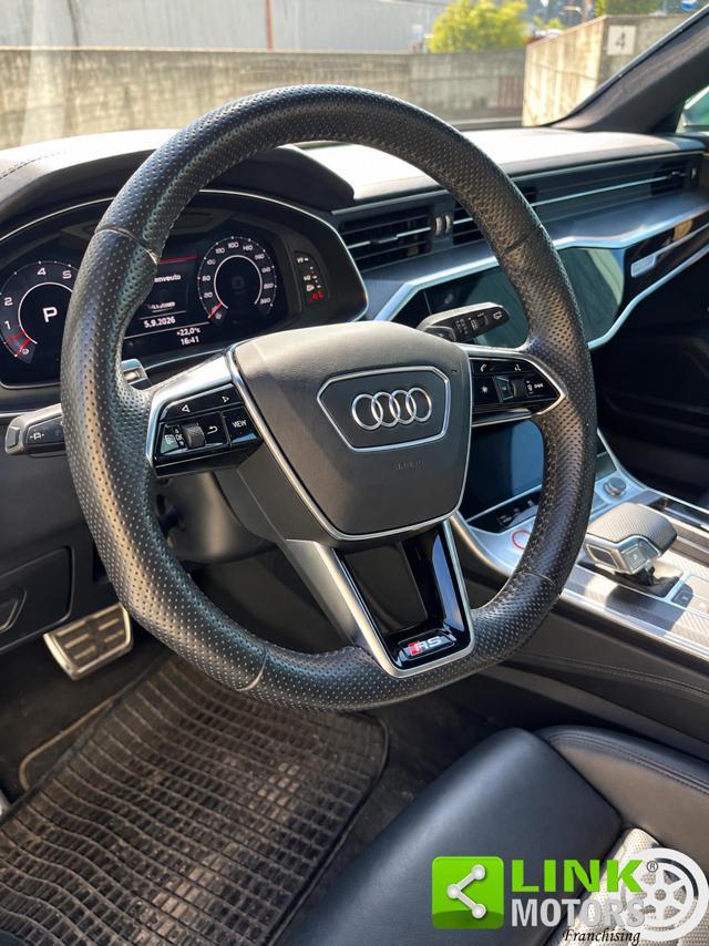 AUDI RS6 Avant
