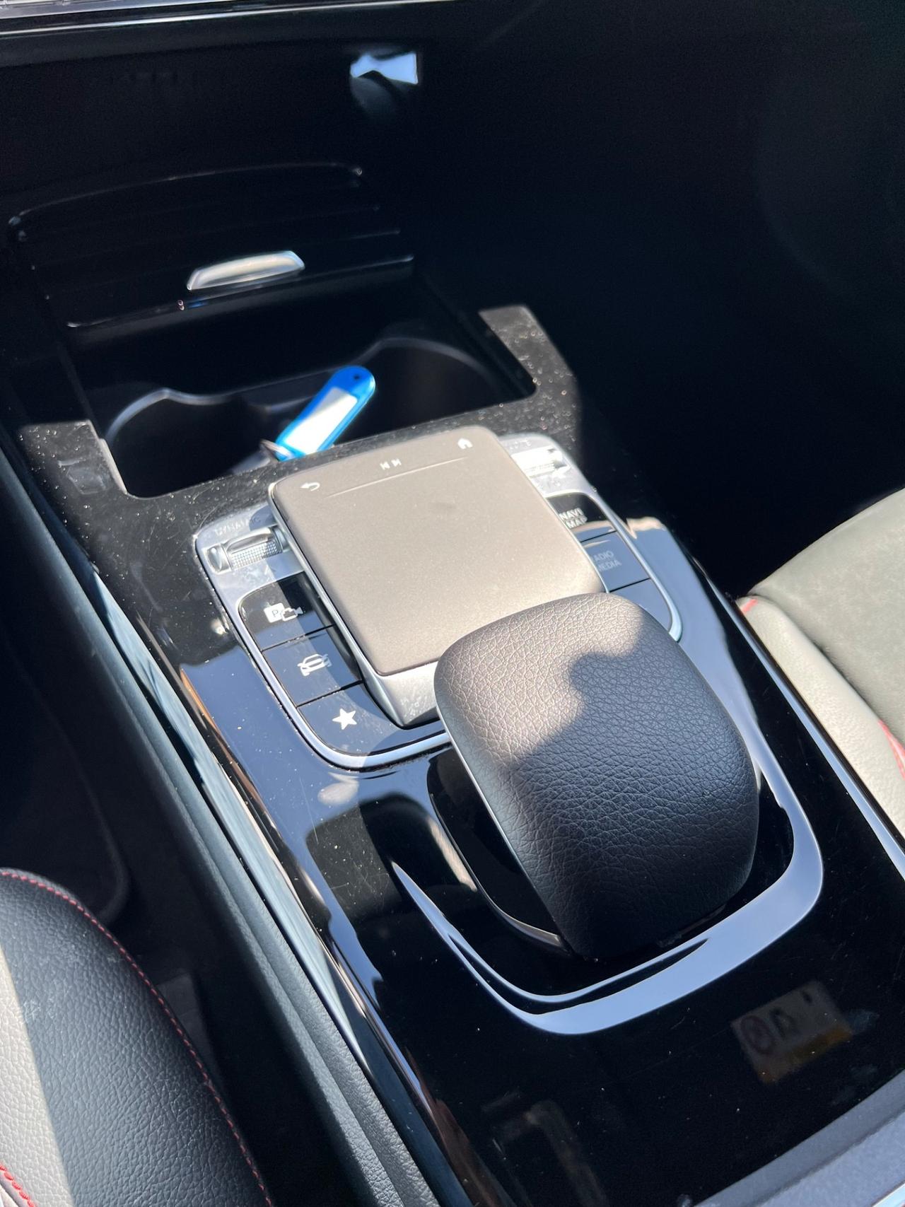 Mercedes-benz CLA 200 d Premium AMG 2020