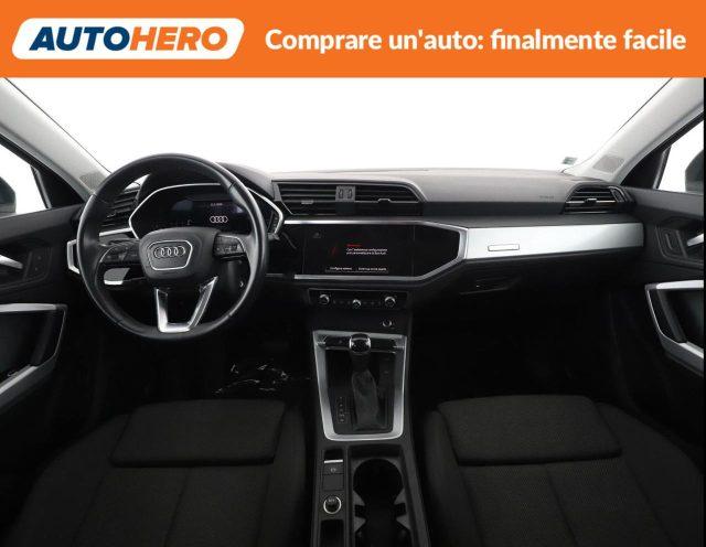 AUDI Q3 35 TDI Business Advanced