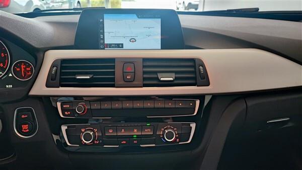 Bmw 318d Touring Aut. - IVA ESPOSTA -